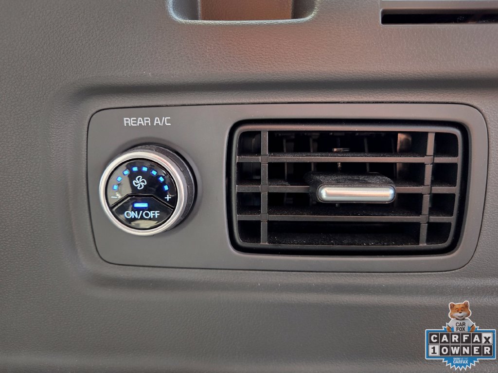 Used 2025 Hyundai Santa Fe SEL FWD image 48