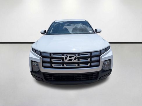 Used 2025 Hyundai Santa Cruz SE FWD image 10