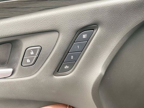 Used 2016 Buick Envision Premium AWD/4WD image 16