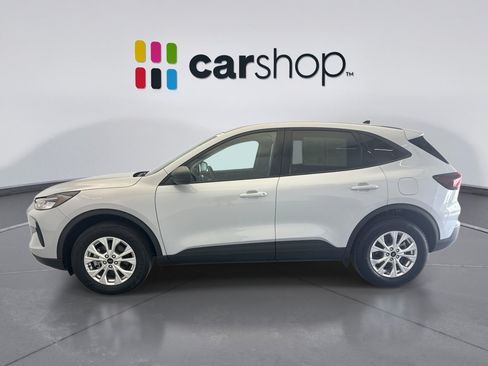 Used 2025 Ford Escape Active AWD/4WD image 2