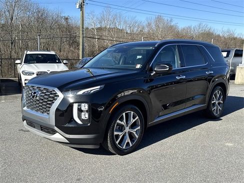 Used 2020 Hyundai Palisade SEL w/ Convenience Package image 3