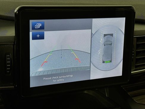 Used 2020 Ford Explorer Limited AWD/4WD image 14