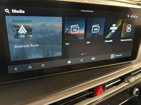 New 2026 Kia Sorento S w/ S Panoramic Sunroof Package FWD image 18
