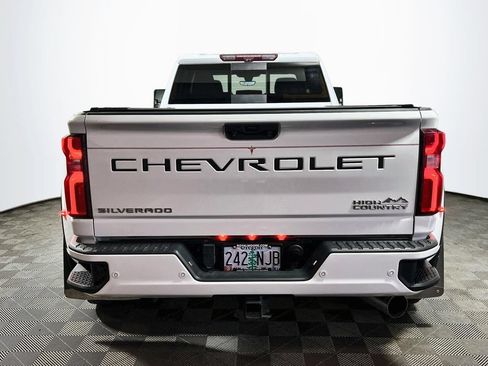 Used 2021 Chevrolet Silverado 3500 High Country AWD/4WD image 6