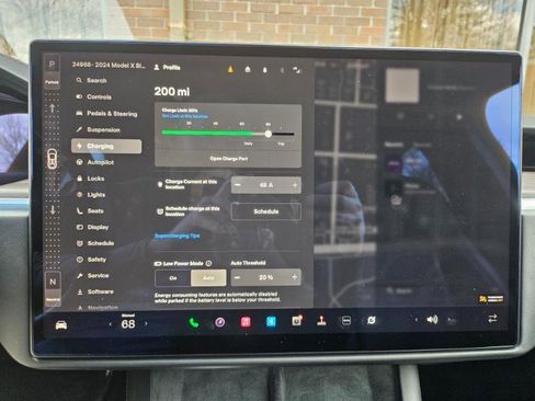 Used 2024 Tesla Model X image 50