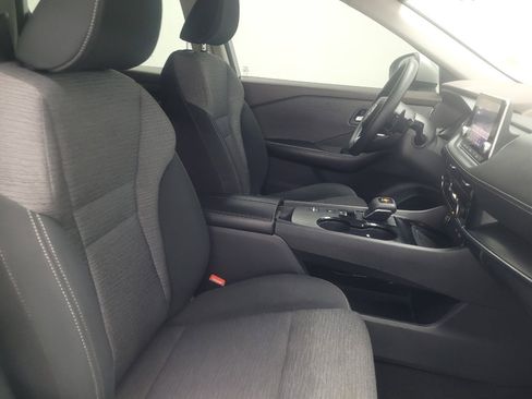 Used 2021 Nissan Rogue SV FWD image 21