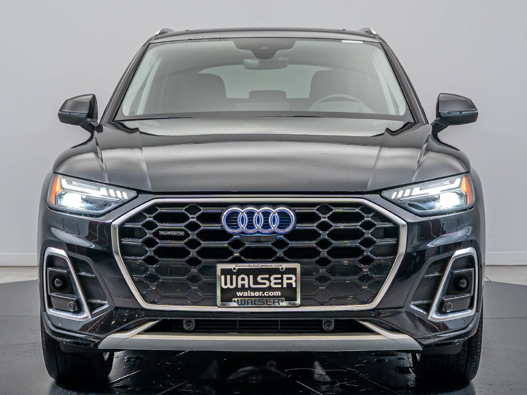 Certified 2023 Audi Q5 2.0T Prestige w/ Prestige Package AWD/4WD image 2