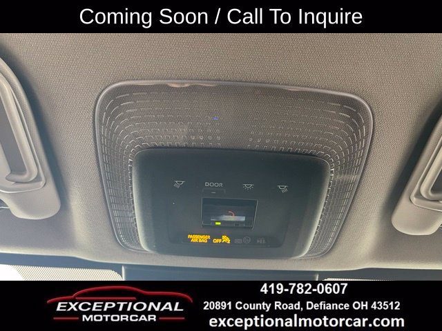 Used 2025 Toyota Prius LE FWD image 41