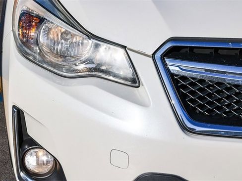 Used 2016 Subaru Crosstrek 2.0i Premium w/ Moonroof Package image 10