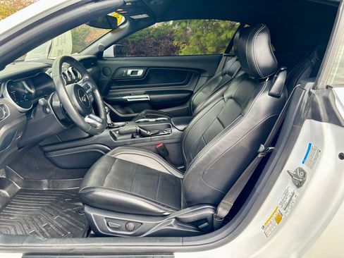 Used 2020 Ford Mustang GT Premium w/ GT Performance Package image 19