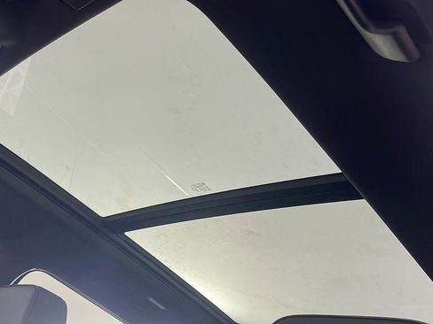 New 2025 Chevrolet Suburban RST w/ Advanced Technology Package image 34