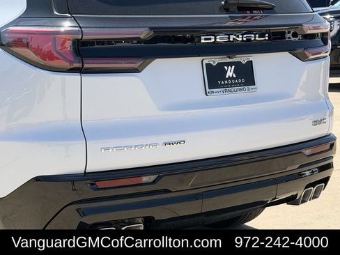 New 2026 GMC Acadia Denali Ultimate w/ LPO, Floor Liner Package AWD/4WD image 6