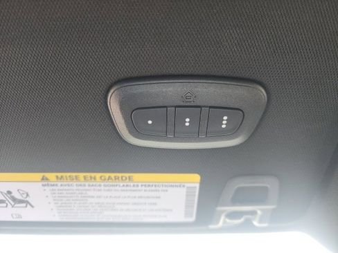 New 2025 Jeep Grand Cherokee Limited w/ Black Appearance Package image 9