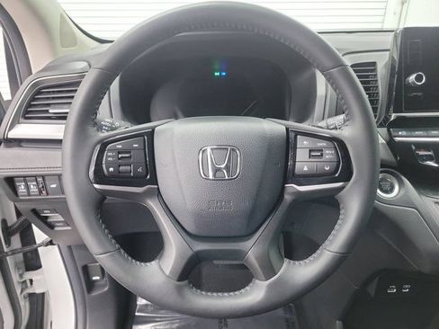 Certified 2025 Honda Odyssey EX-L image 23