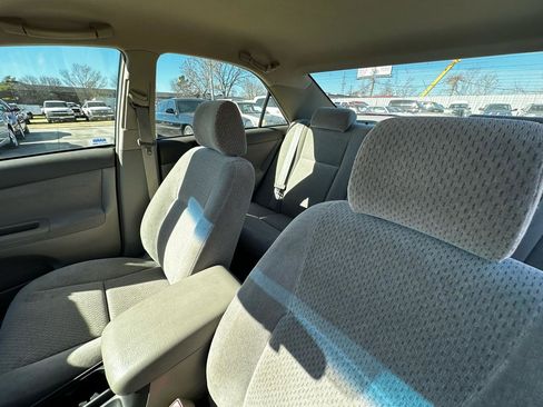 Used 2003 Toyota Camry LE FWD image 42