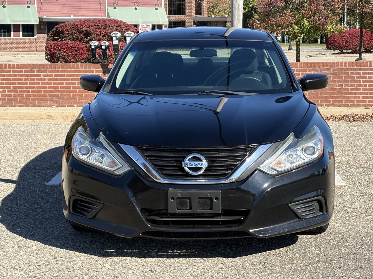 Used 2017 Nissan Altima 2.5 S w/ Power Driver Seat Package FWD image 3