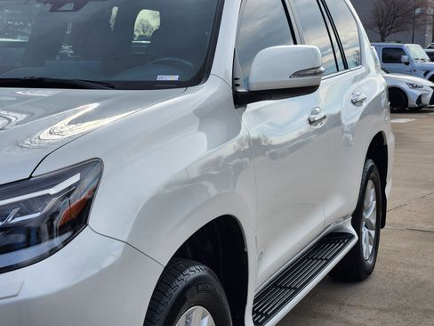 Used 2022 Lexus GX 460 Premium image 9