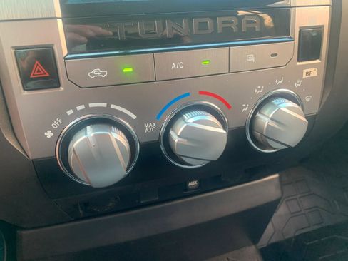 Used 2015 Toyota Tundra SR w/ Tow Package image 27