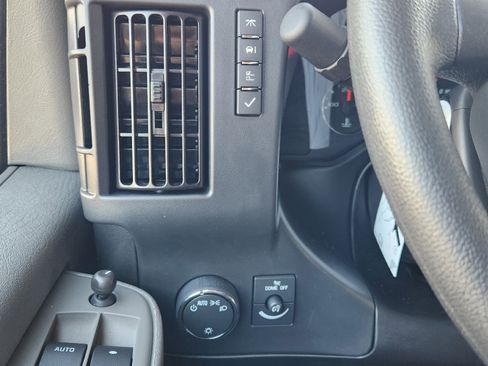 New 2025 Chevrolet Express 2500 w/ Driver Convenience Package image 24