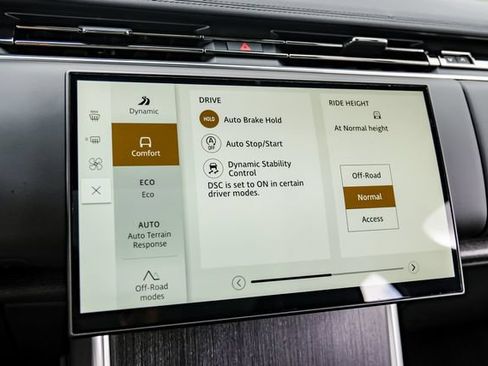 New 2026 Land Rover Range Rover Long Wheelbase SE AWD/4WD image 35