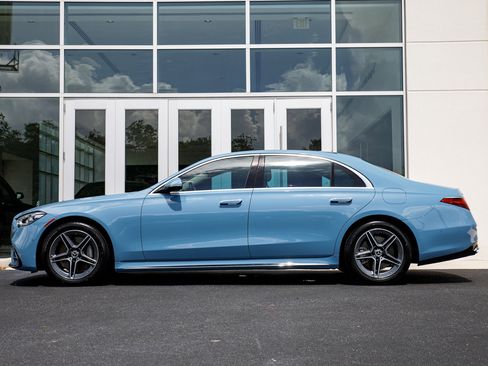 Used 2026 Mercedes-Benz S 580e 4MATIC Sedan image 7