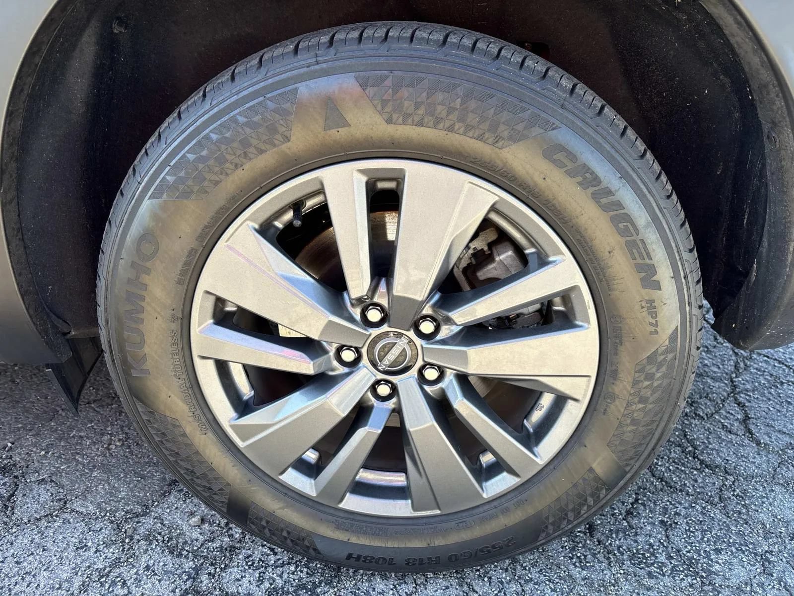 Used 2026 Nissan Pathfinder SV AWD/4WD image 11