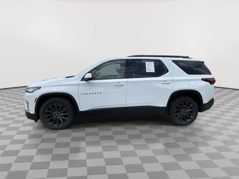 Used 2023 Chevrolet Traverse RS AWD/4WD image 12