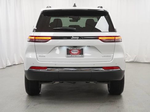 New 2026 Jeep Grand Cherokee Laredo X AWD/4WD image 10