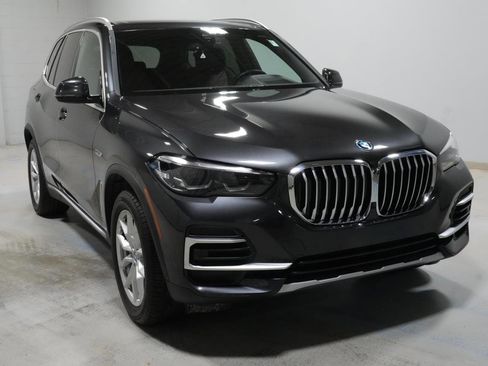 Used 2023 BMW X5 xDrive45e w/ Climate Comfort Package image 12