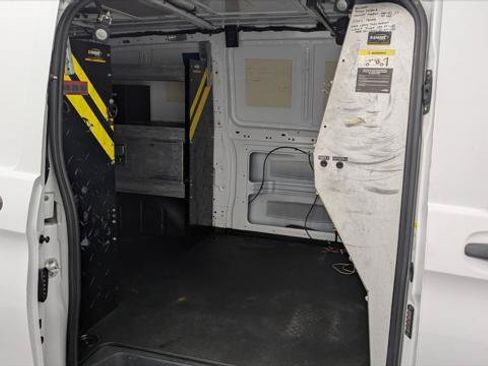 Used 2022 Mercedes-Benz Metris image 17
