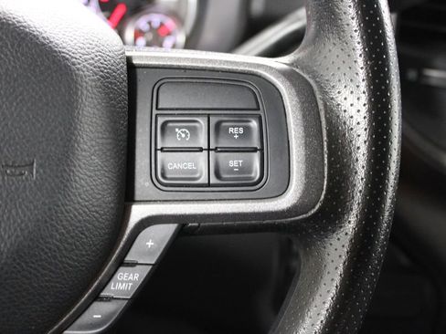 Used 2022 RAM 2500 Tradesman image 21