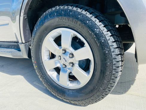 Used 2009 Ford Escape Limited image 9