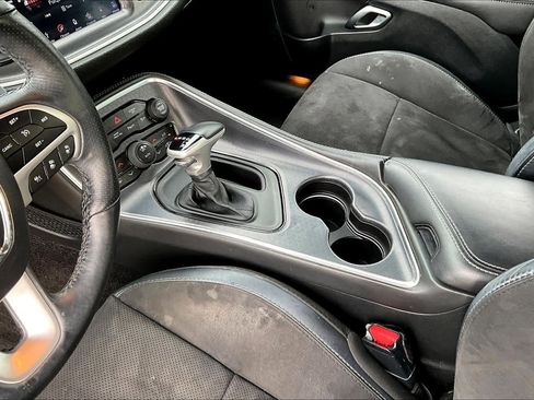 Used 2018 Dodge Challenger R/T Scat Pack image 15