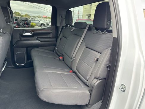 Used 2023 GMC Sierra 1500 Elevation image 23