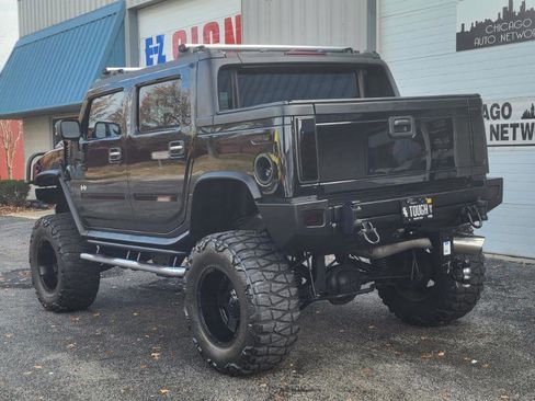Used 2005 HUMMER H2 SUT w/ Preferred Equipment Group AWD/4WD image 16
