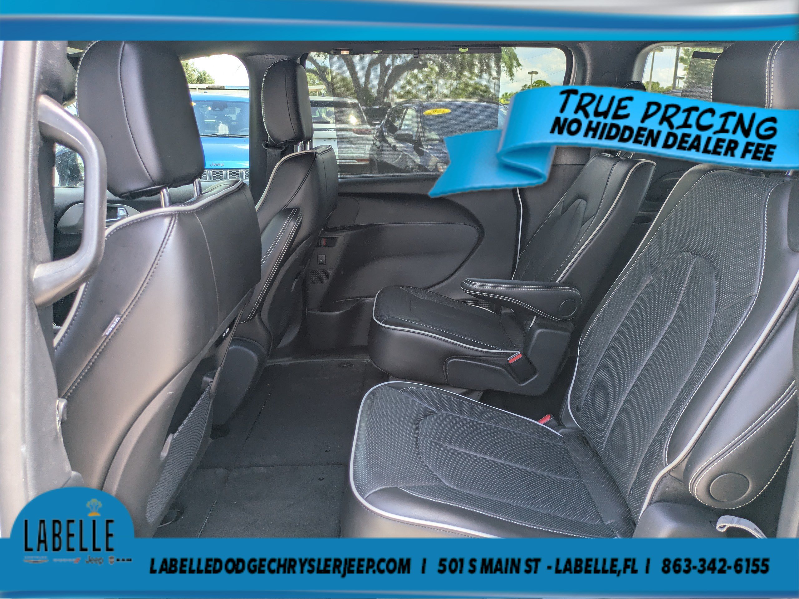 Used 2024 Chrysler Pacifica Limited w/ S Appearance Package AWD/4WD image 12