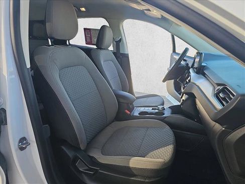 Certified 2022 Ford Escape SE image 11