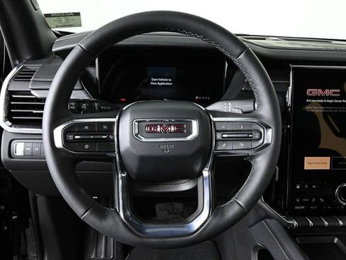 New 2025 GMC Acadia Elevation image 9