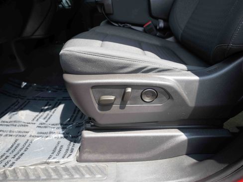 Used 2024 Chevrolet Silverado 1500 Custom Trail Boss w/ LPO, Dark Essentials Package AWD/4WD image 12