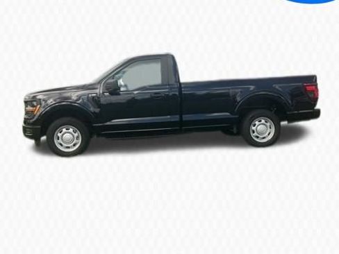 Used 2025 Ford F150 XL RWD image 4
