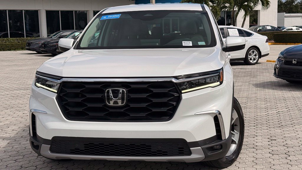 Used 2024 Honda Pilot EX-L image 2