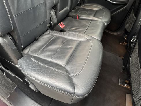 Used 2015 Mercedes-Benz GL 550 4MATIC image 42