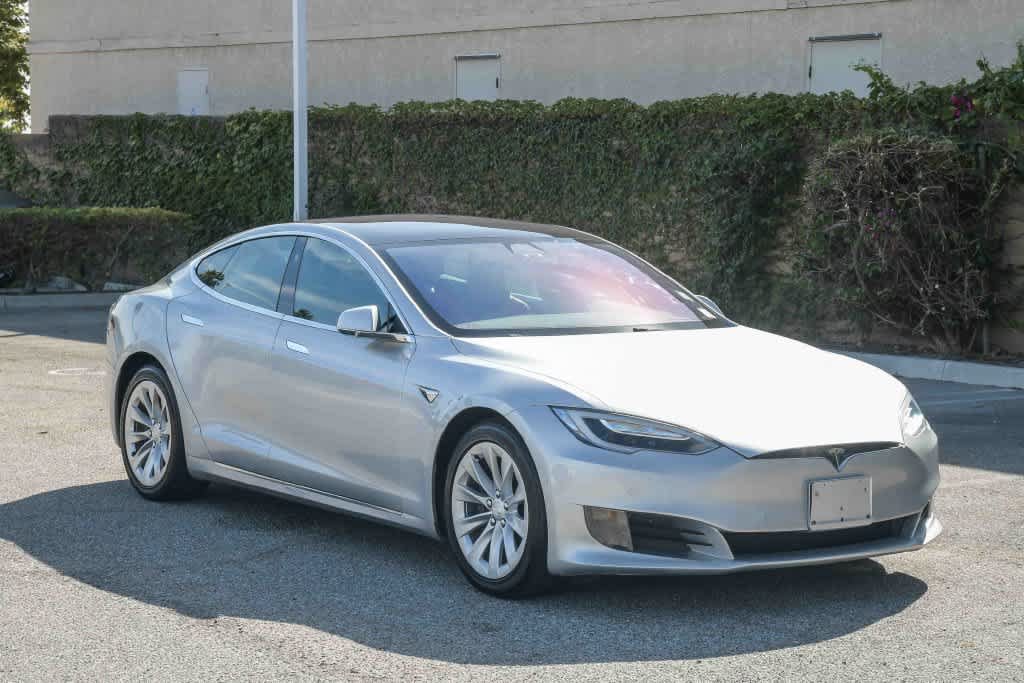 Used 2017 Tesla Model S 90D AWD/4WD image 3