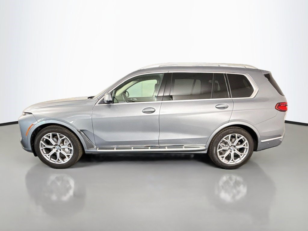 Used 2026 BMW X7 xDrive40i AWD/4WD image 6