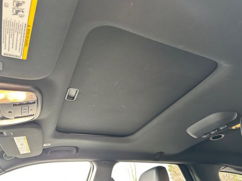 Used 2023 Dodge Durango GT image 36