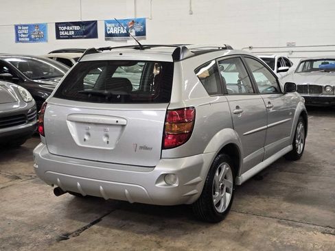 Used 2007 Pontiac Vibe w/ Sun And Sound Package FWD image 6