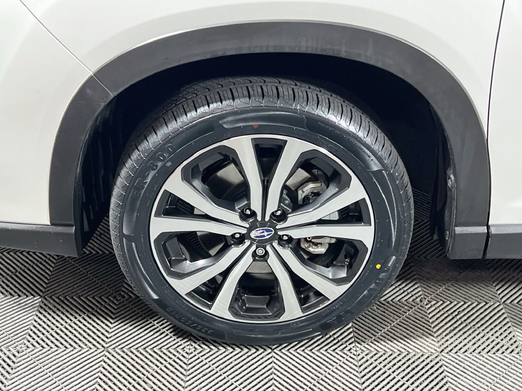 Certified 2024 Subaru Forester Limited AWD/4WD image 28
