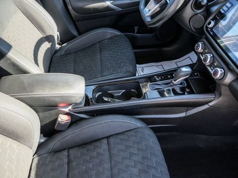 Used 2023 Nissan Kicks SV FWD image 15