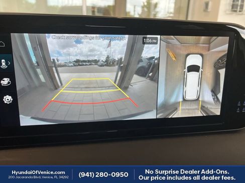 Used 2025 Hyundai Palisade SEL FWD image 8