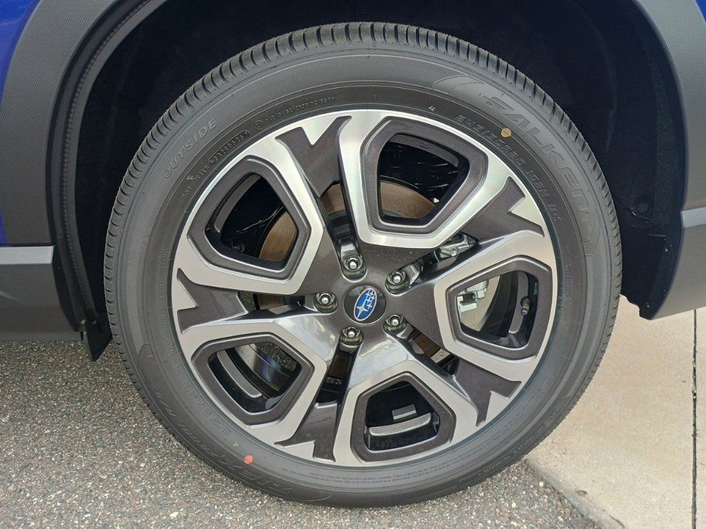 New 2026 Subaru Ascent Limited AWD/4WD image 10